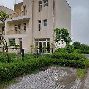  Bed & Breakfast The India